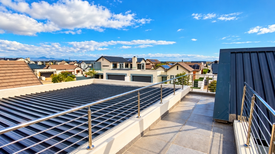 4 Bedroom Property for Sale in Sitari Country Estate Western Cape